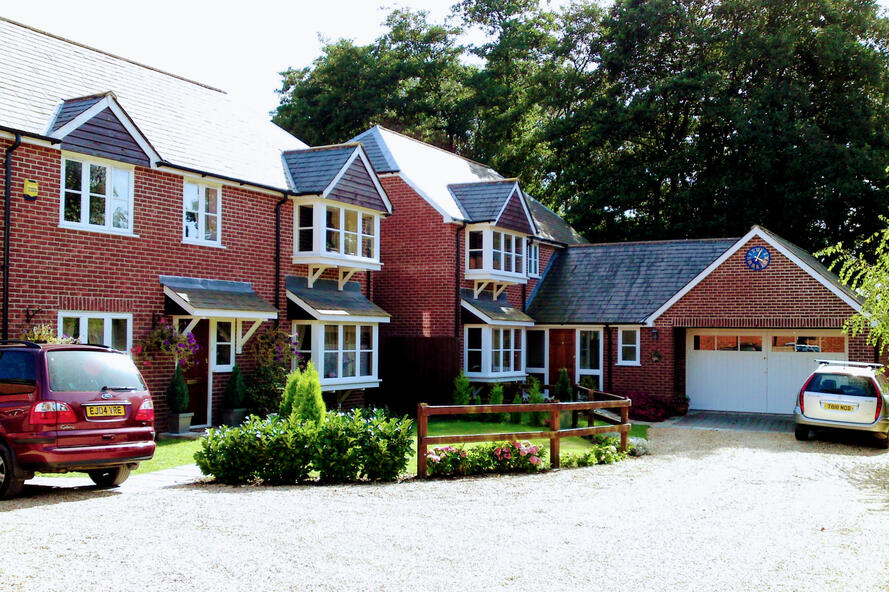 CHRISTCHURCH ROAD, RINGWOOD